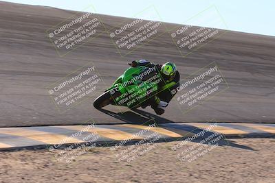 media/Dec-06-2024-CVMA Friday Practice (Fri) [[e1d1c5d4fc]]/4-Group 4 and Trackday/Session 5 (Bowl)/